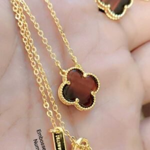 Get fast Van Cleef & Arpels